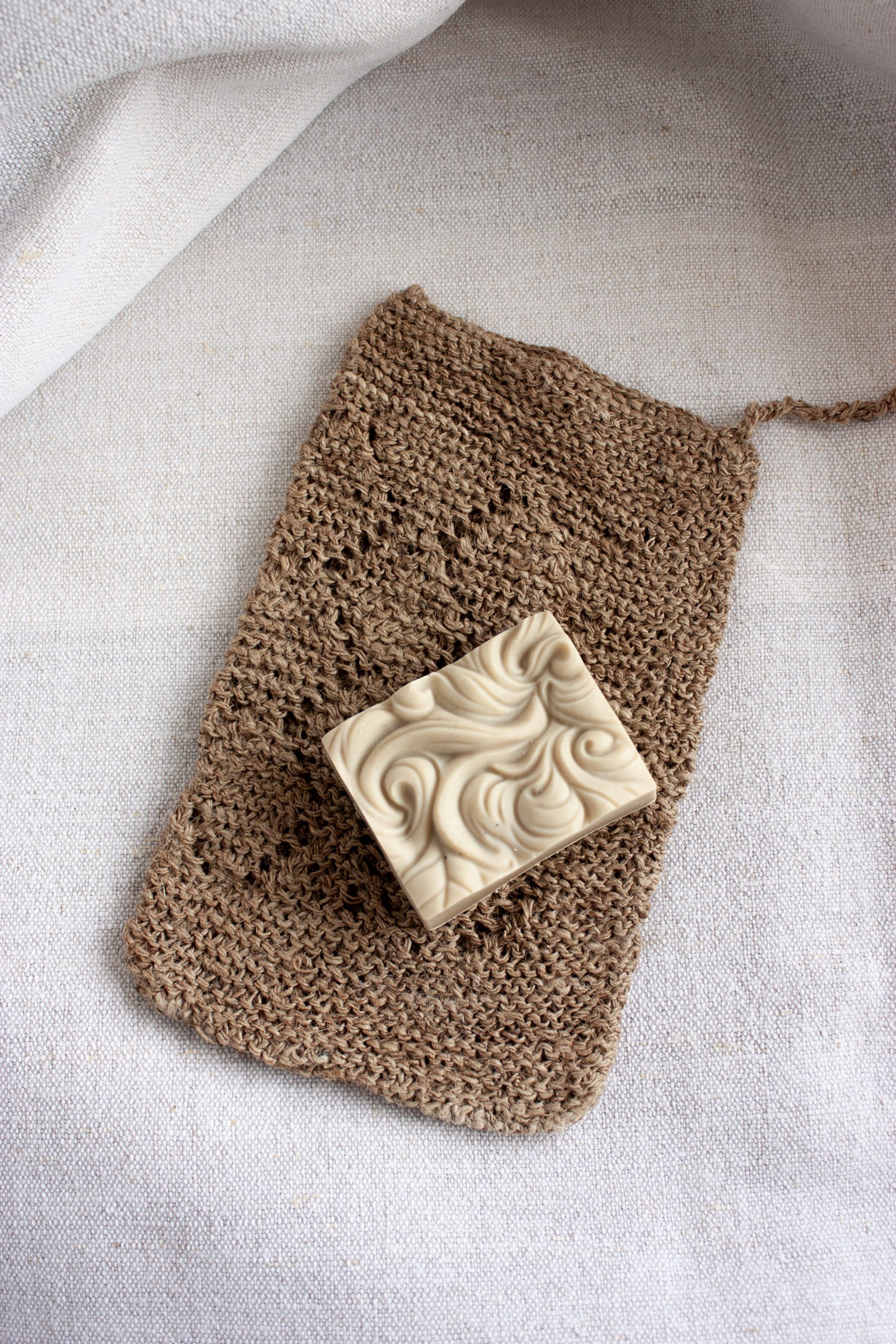 *Waschhandschuh "Urtica" & Seife - Set* – Bild 4